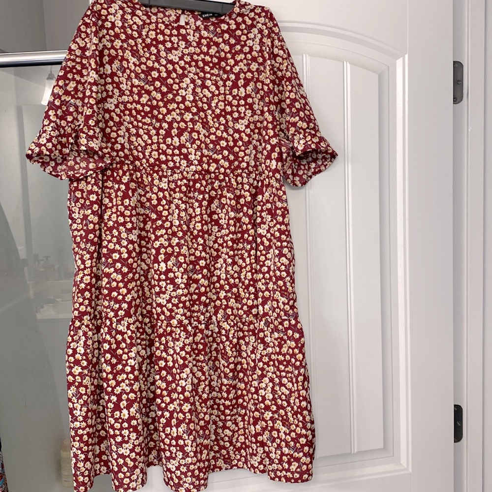 Women’s flowy dress